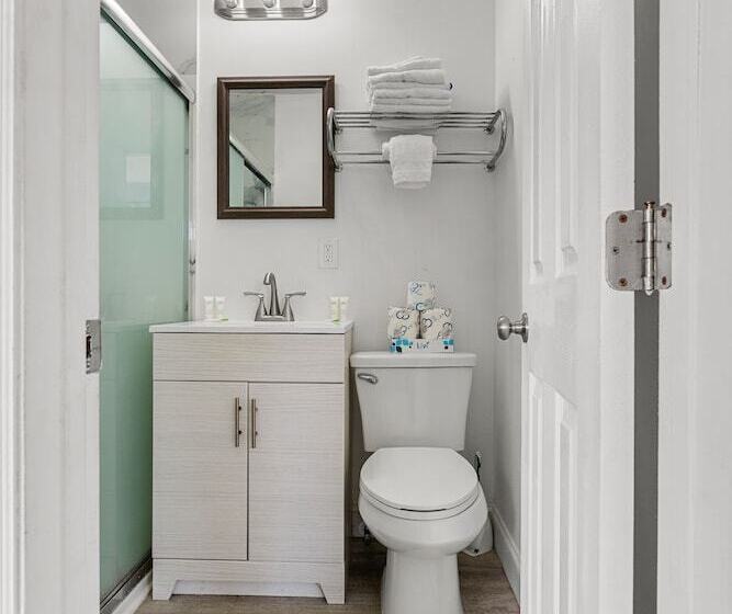 חדר סטודיו סטנדרד, Sun Fun