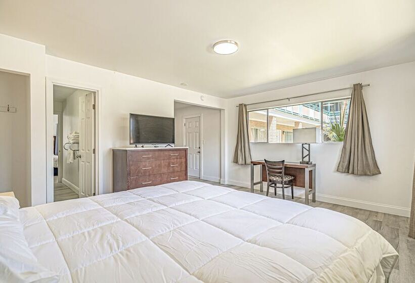 סוויטה, Sun Fun