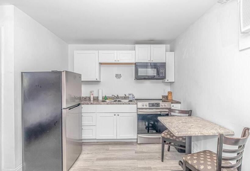 סוויטה, Sun Fun