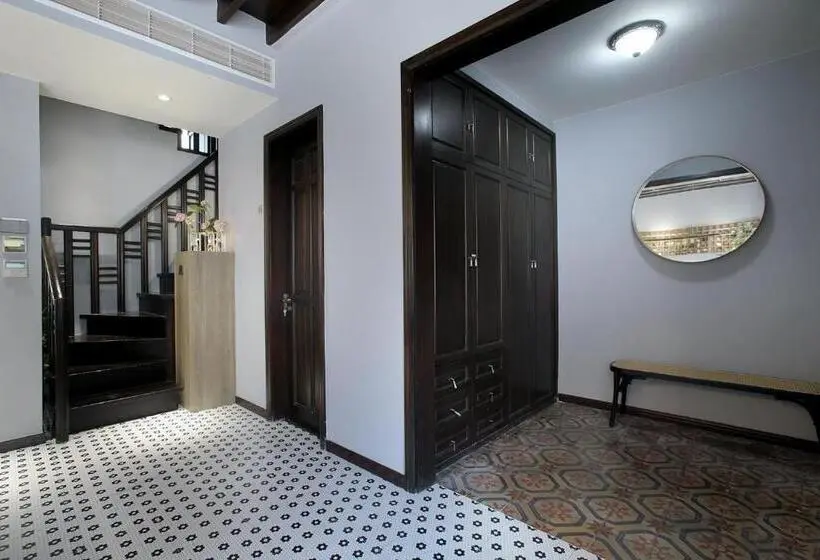 اتاق استاندارد با بالکن, Shanghai Downtown Hills Boutique Guesthouse   Near Metro Line 7, Exit 3, Changping Road