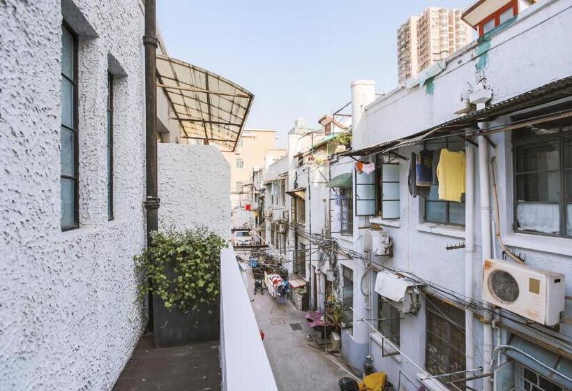 스탠다드 발코니 룸, Shanghai Downtown Hills Boutique Guesthouse   Near Metro Line 7, Exit 3, Changping Road