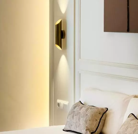 اتاق سوپریور سه تخته, Le Petit Paluopera
