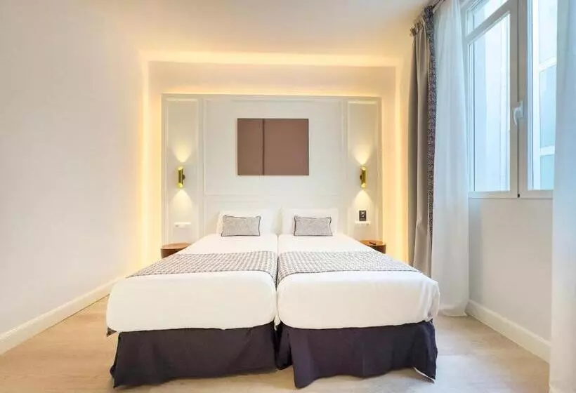 اتاق استاندارد سه نفره, Le Petit Paluopera