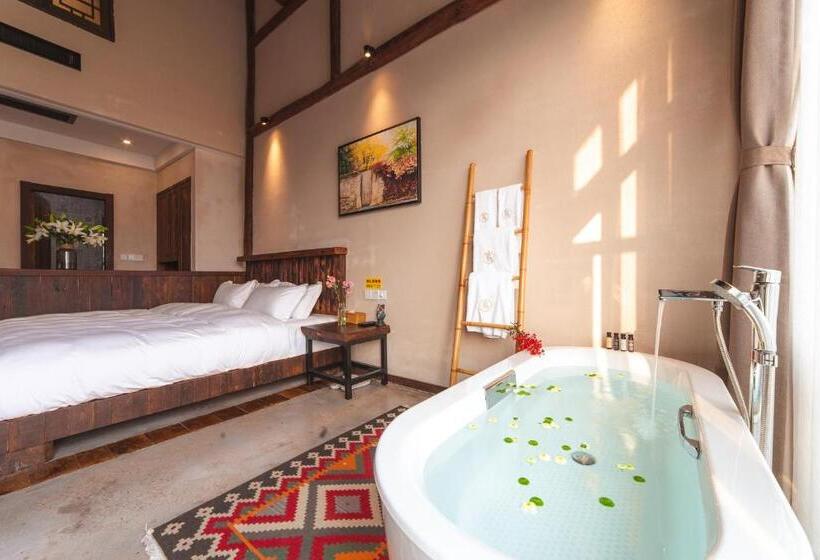 스탠다드 자쿠지 룸, Mohe Hostel