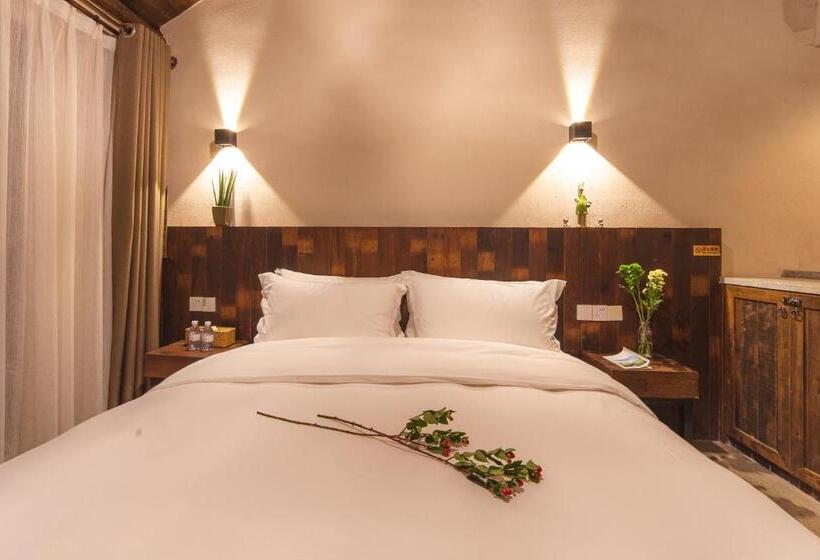 스탠다드 테라스 룸, Mohe Hostel