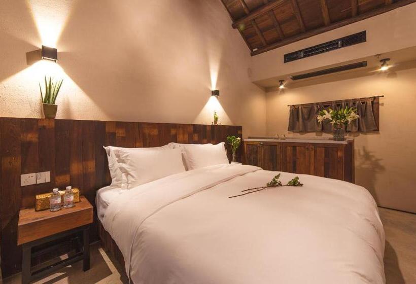 Номер Стандарт с Террасой, Mohe Hostel