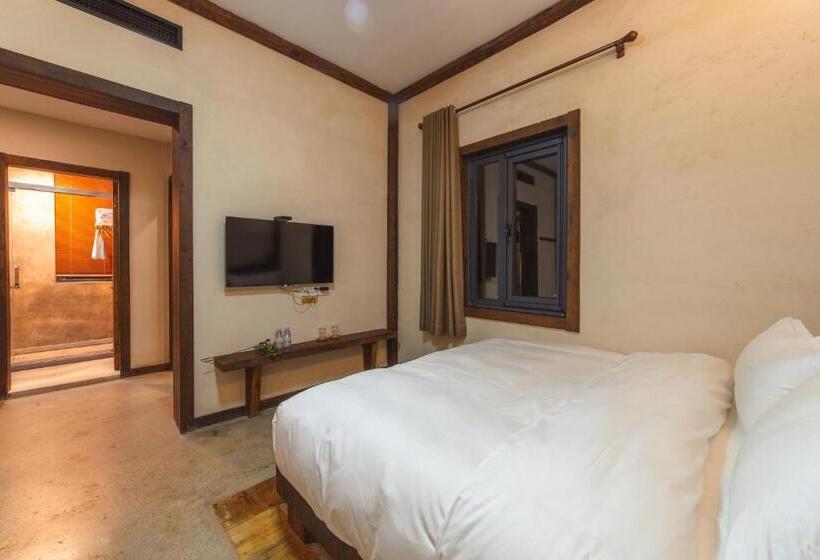 디럭스 룸, Mohe Hostel