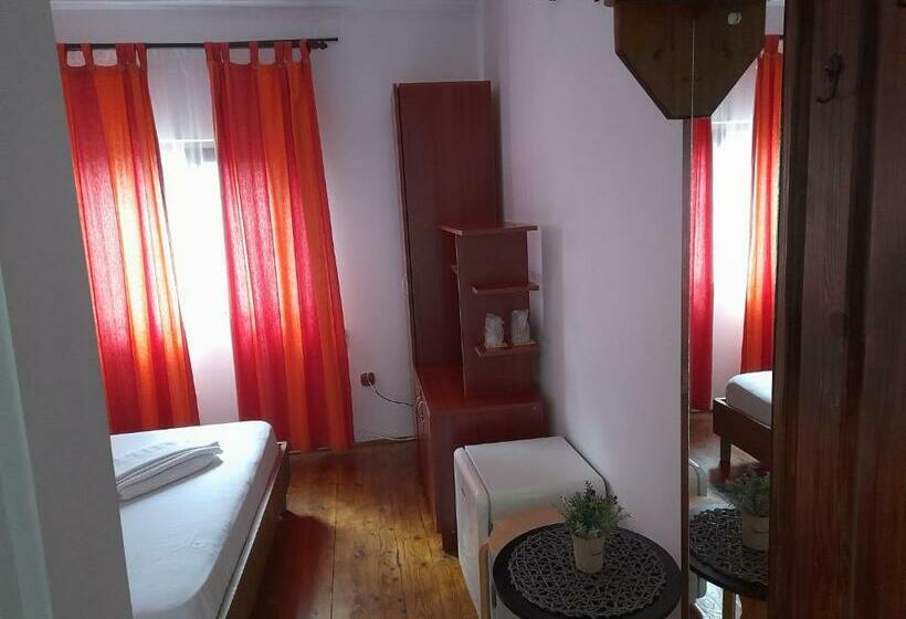 スタンダードルーム, Pensiunea Trei Ponei