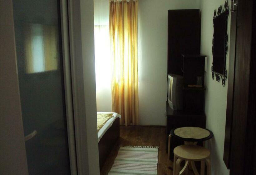 スタンダードルーム, Pensiunea Trei Ponei