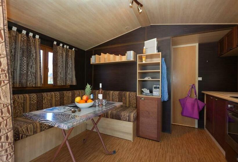 בונגלו סטנדרט 2 חדרי שינה, Kon Tiki