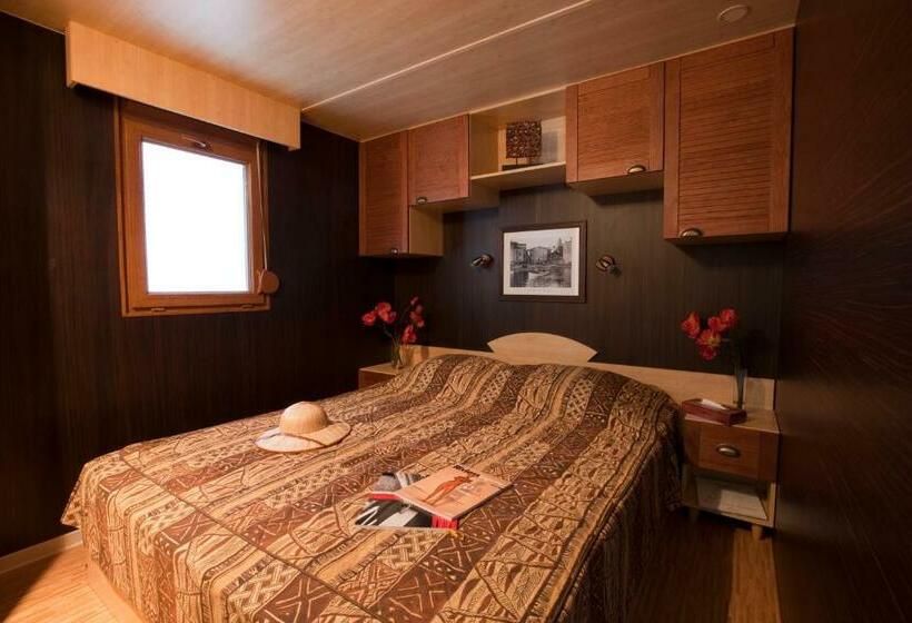 בונגלו סטנדרט 2 חדרי שינה, Kon Tiki