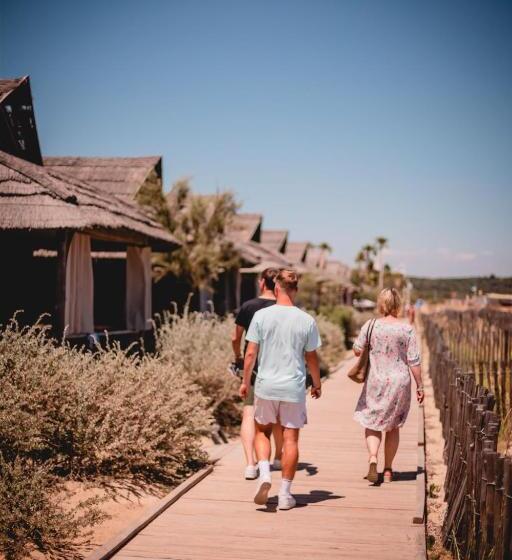 בקתה סטנדרטית עם נוף לים, Kon Tiki