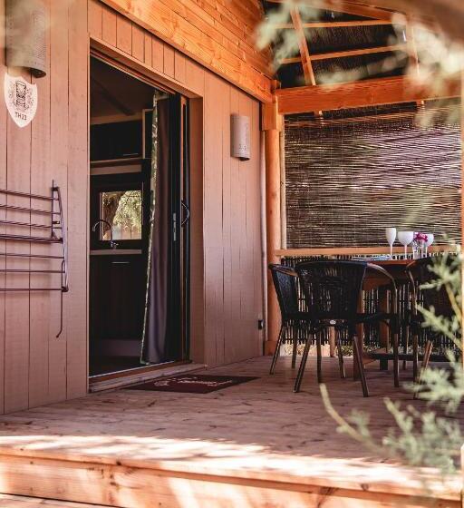 בקתה סטנדרטית עם נוף לים, Kon Tiki