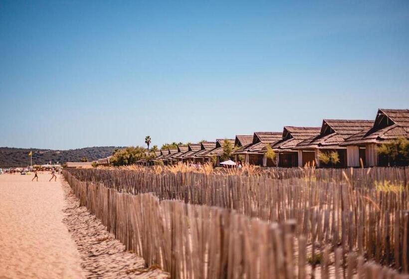 בקתה סטנדרטית עם נוף לים, Kon Tiki