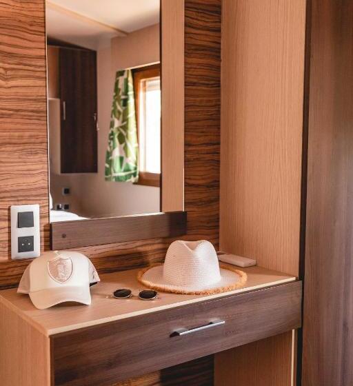 בונגלו סטנדרט 2 חדרי שינה, Kon Tiki