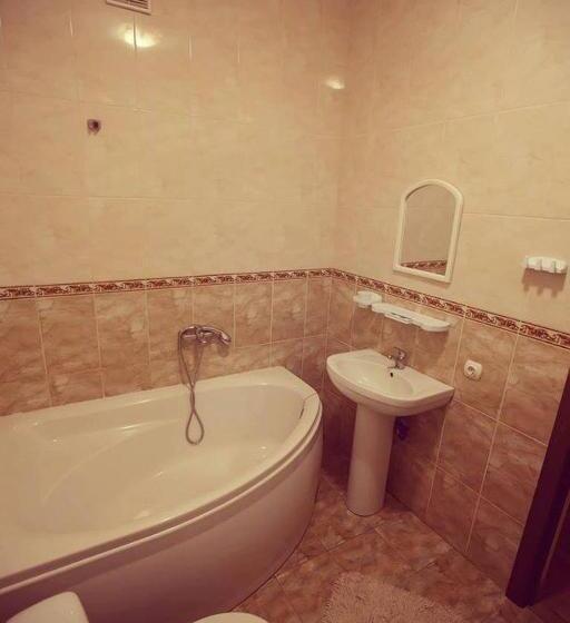 סוויטת ג'וניור משפחתית, Shaian Edelweis