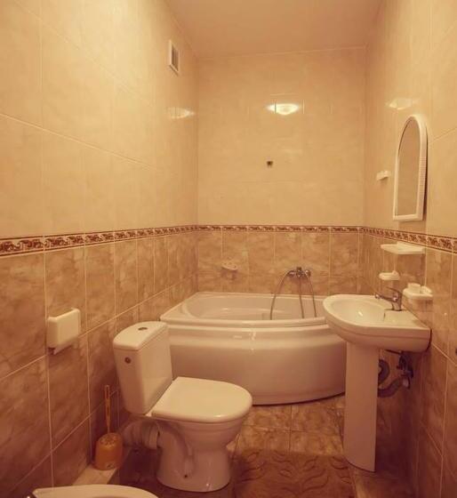 جناح عائلي, Shaian Edelweis