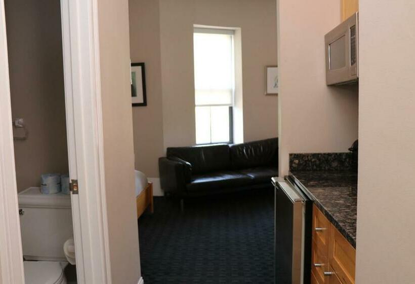 스탠다드 스튜디오, Stylish Studio In Boston Brownstone, C.ave #21