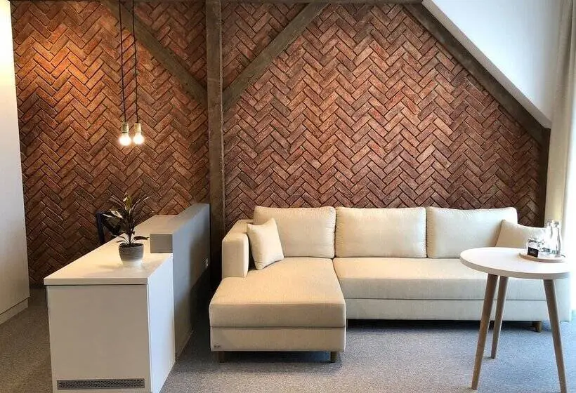 デラックススイート, Gorecznik