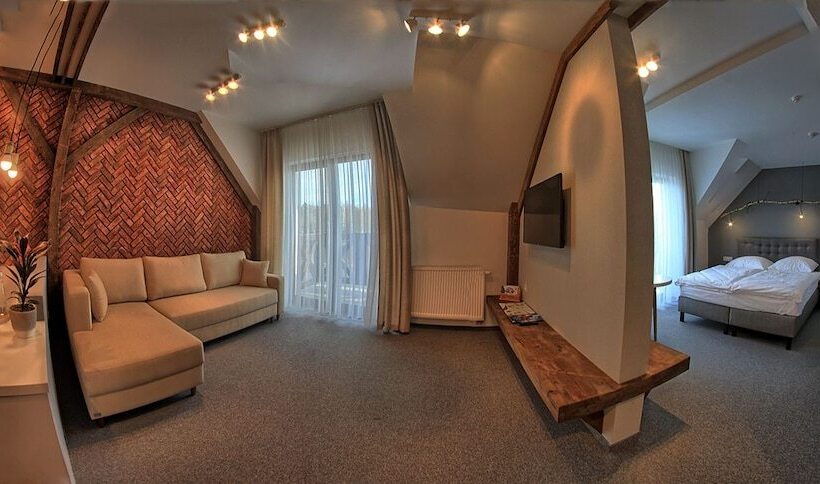 سوییت لوکس, Gorecznik