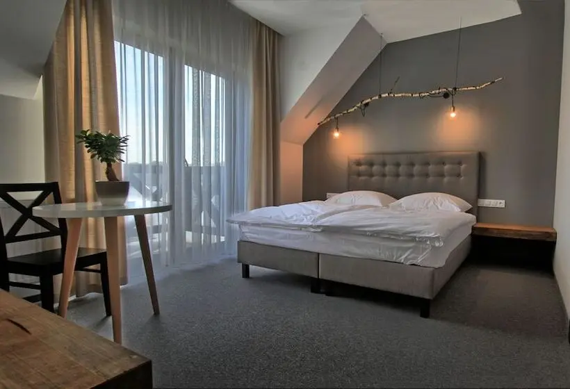 デラックススイート, Gorecznik