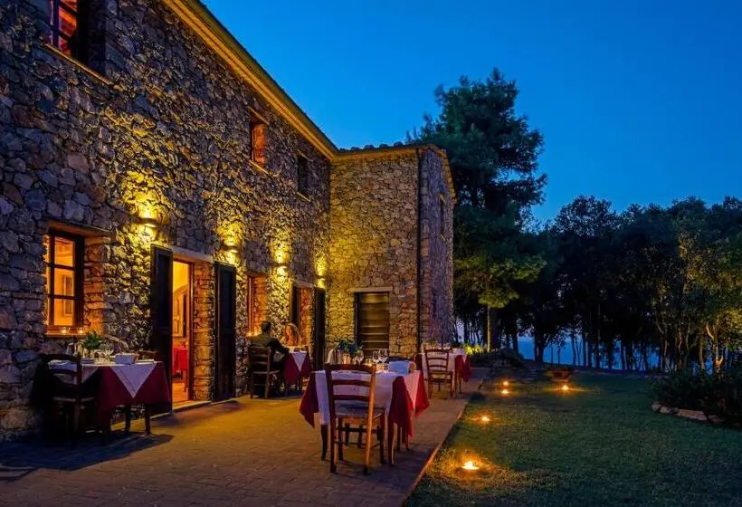 プール付３ベッドルーム　ビラ, Experience Relais  Il Termine Elba