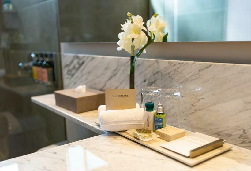 Suite with Terrace, York Luxury Suites Medellin By Preferred
