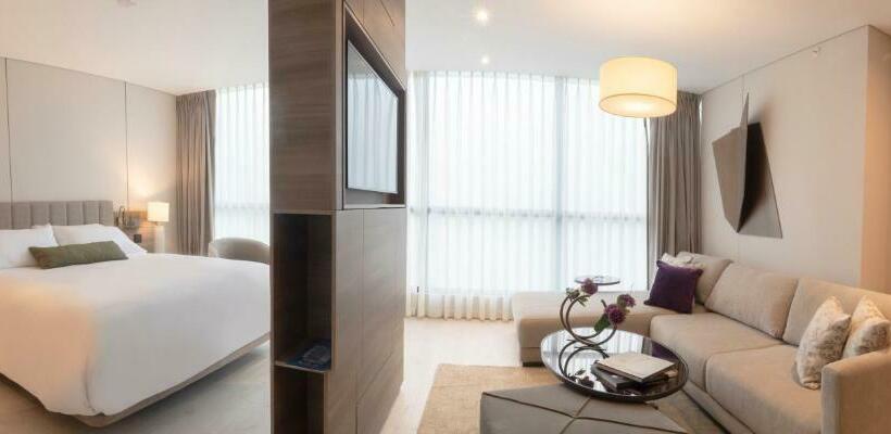 Suite with Terrace, York Luxury Suites Medellin By Preferred