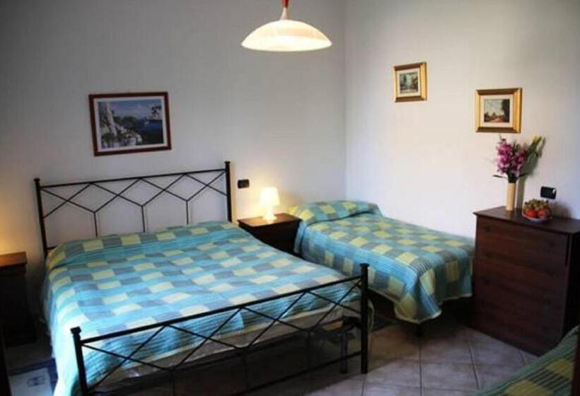 غرفة كلاسيكية رباعية, La Terrazza