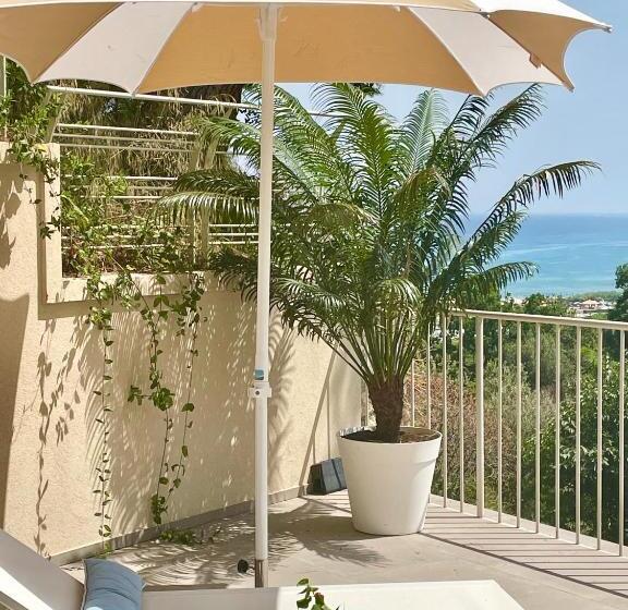 Апартаменты 2 Спальни Вид на Море, S'o Suites Tropea