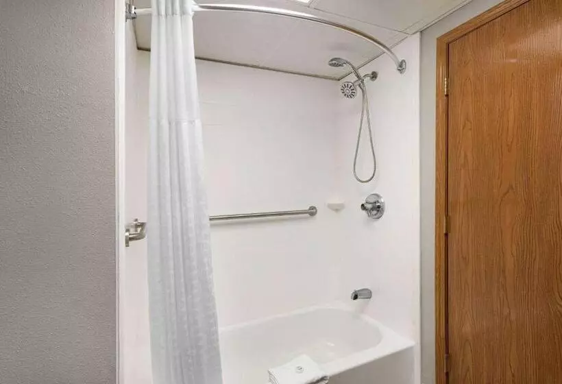 اتاق استاندارد, Americinn By Wyndham Branson & Conference Center