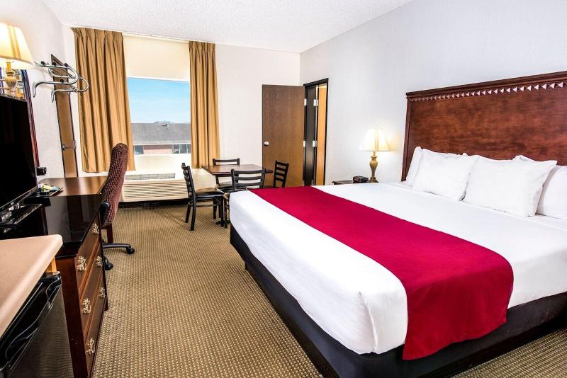غرفة قياسية سرير كينج, Americinn By Wyndham Branson & Conference Center