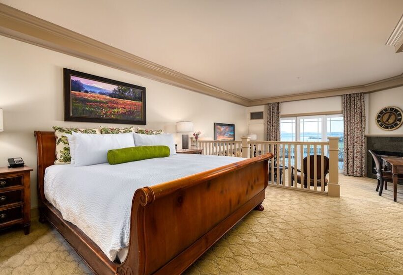 جناح بريميوم, Bellwether On Bellingham Bay