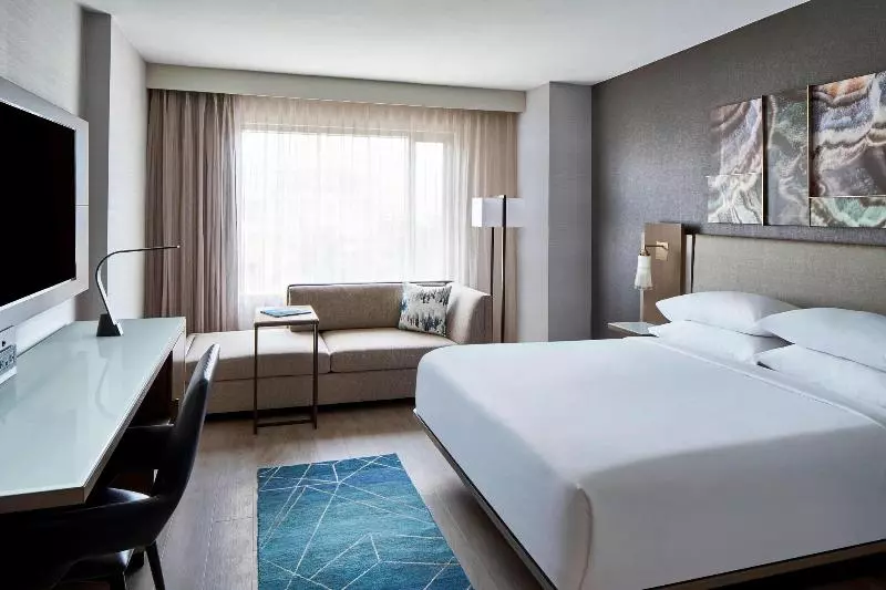キングサイズベッドのスタンダードルーム, Bethesda North Marriott Hotel & Conference Center