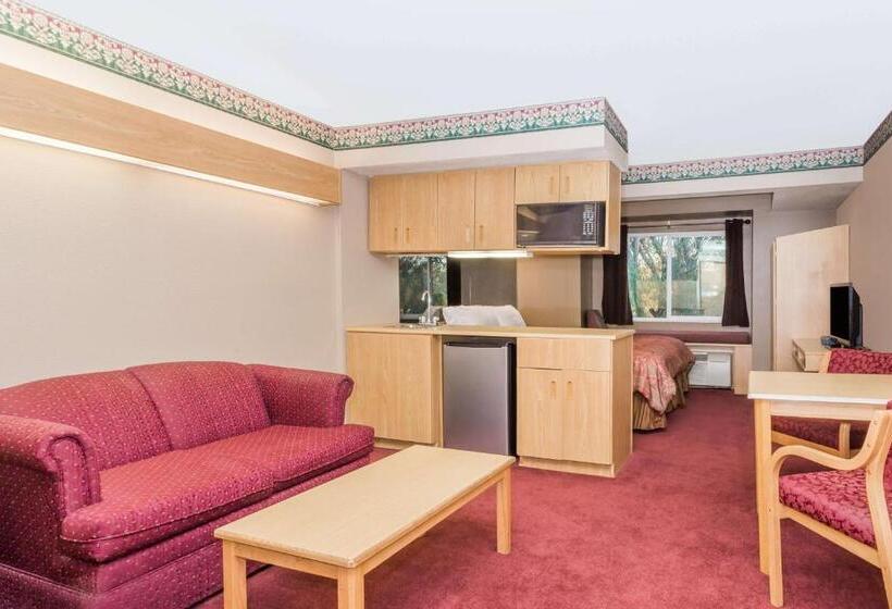 جناح, Boarders Inn & Suites By Cobblestone Hotels   Brush