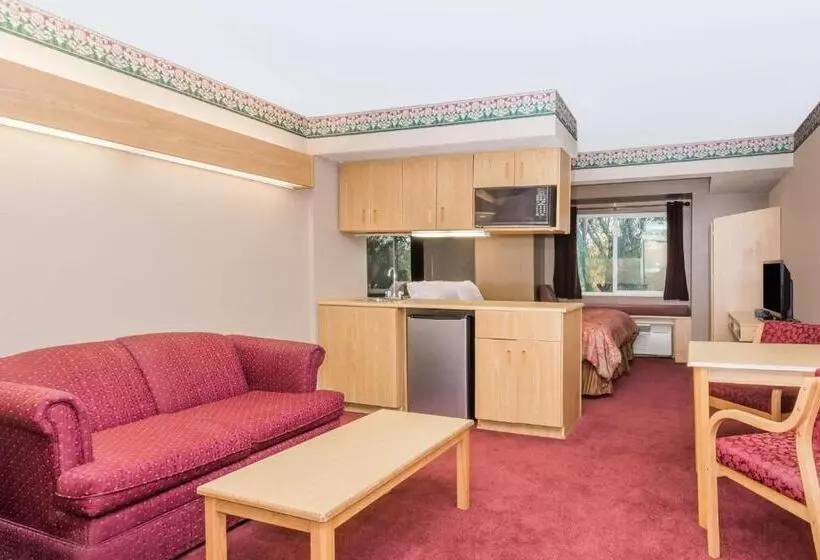 スイート, Boarders Inn & Suites By Cobblestone Hotels   Brush
