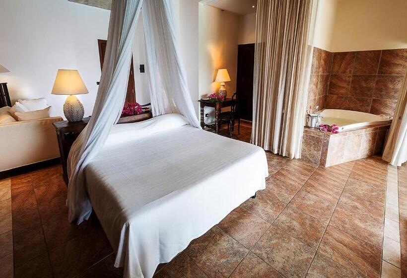 景色の見えるスイートルーム, Costa Dei Fiori