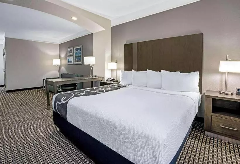 キングサイズベッドのエクゼクティブルーム, La Quinta By Wyndham Conroe