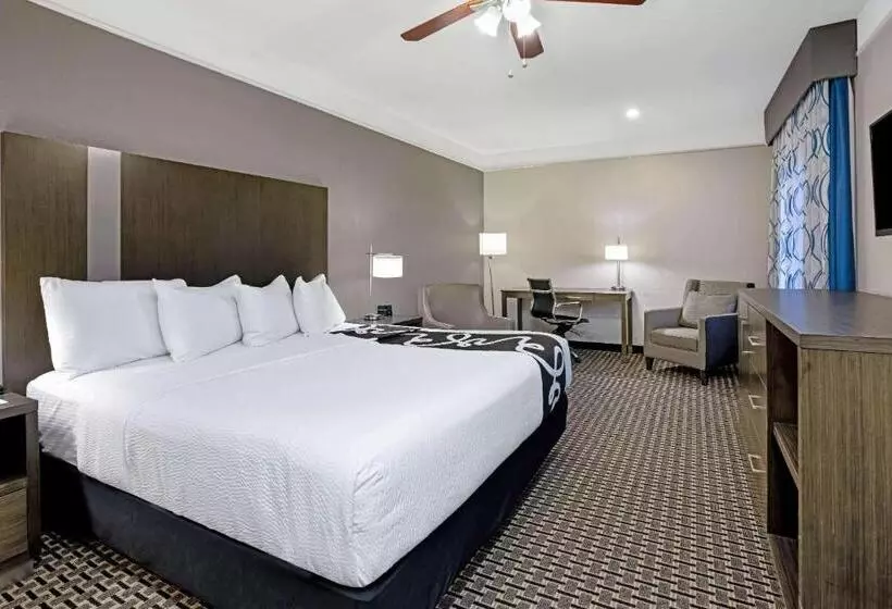 キングサイズベッドのスタンダードルーム, La Quinta By Wyndham Conroe