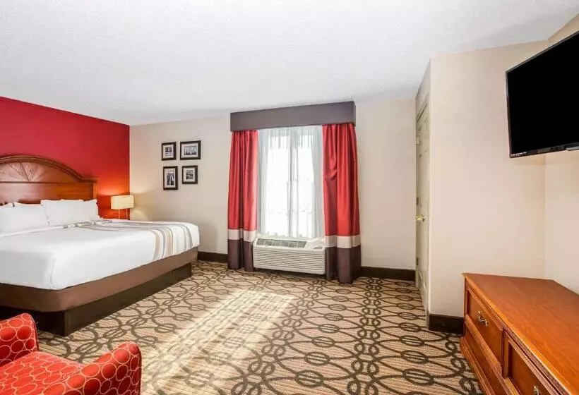 سوئیت با تخت بزرگ, La Quinta By Wyndham North Platte