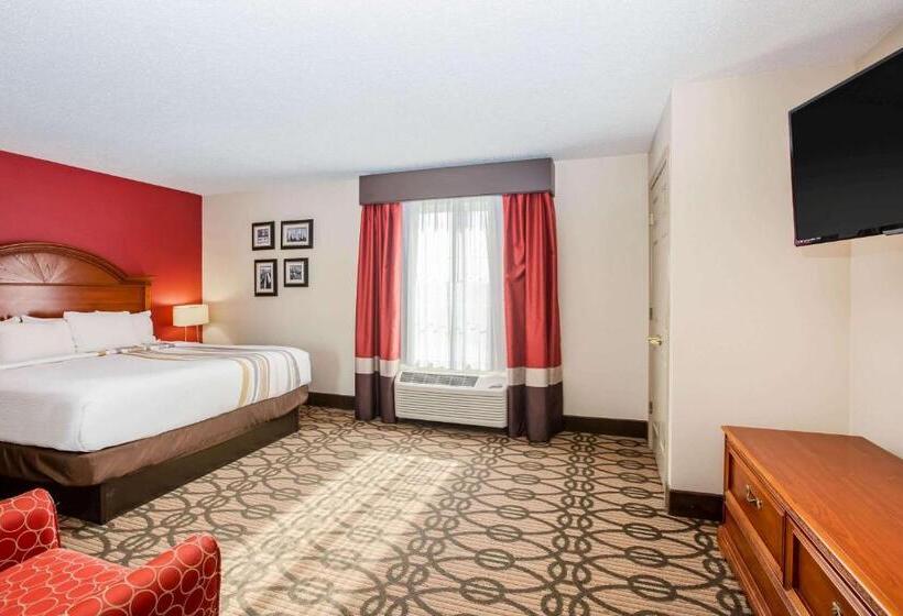 스위트 킹사이즈 침대, La Quinta By Wyndham North Platte