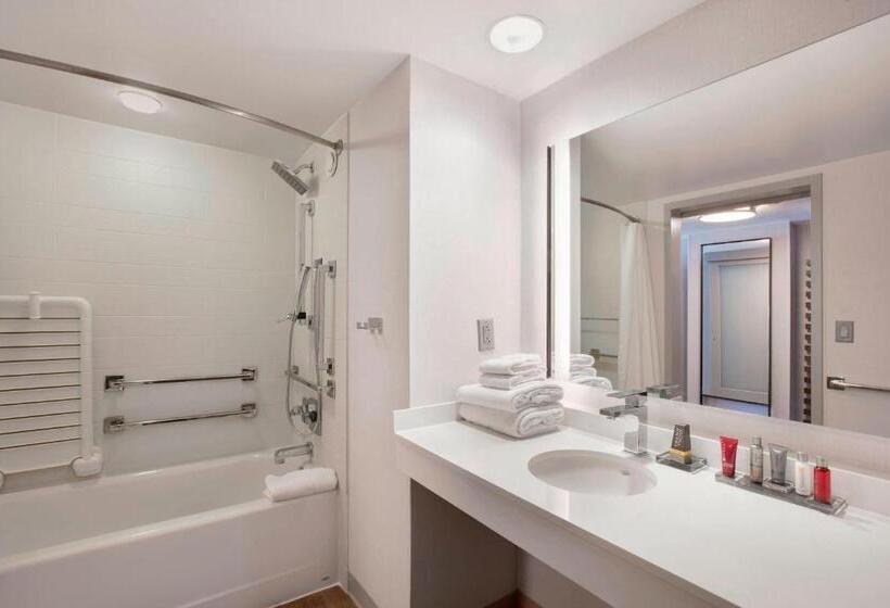 标准间, Louisville Marriott Downtown