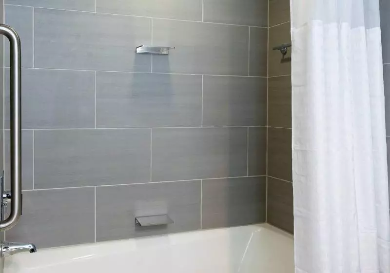اتاق استاندارد با تخت بزرگ, Marriott Anchorage Downtown