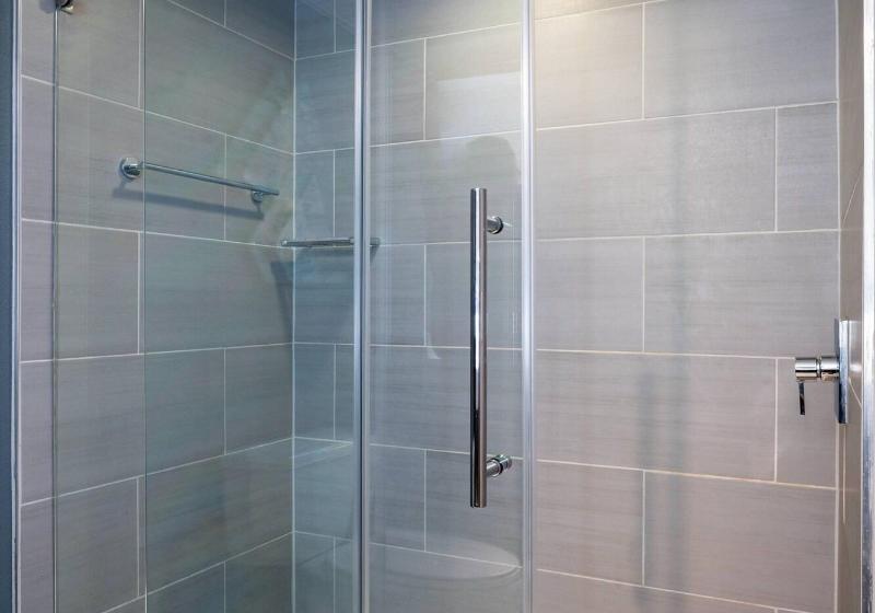 غرفة قياسية سرير كينج, Marriott Anchorage Downtown