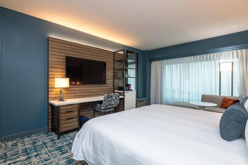 غرفة قياسية سرير كينج, Marriott Anchorage Downtown