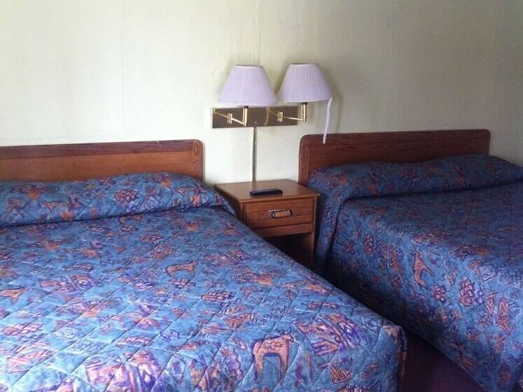 غرفة قياسية, National 9 Inn Sand Canyon