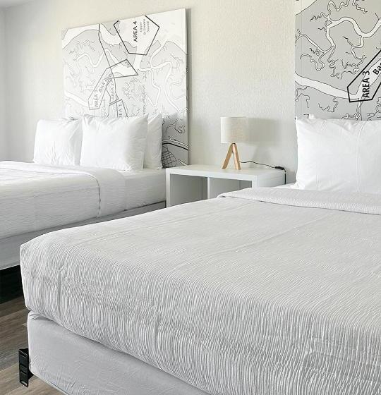 标准间, Oneway Brunswick