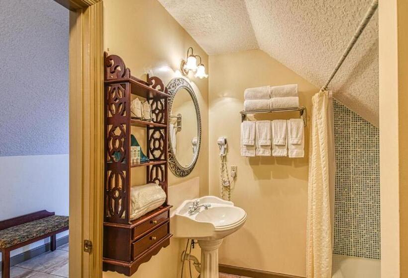 غرفه قياسيه سريرين مزدوجين, St George Inn  Saint Augustine