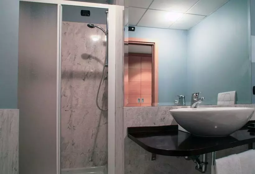 اتاق استاندارد, B&B Hotel Milano Cologno Studios