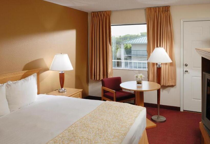 带大床的标准间, Whispering Hills Inn